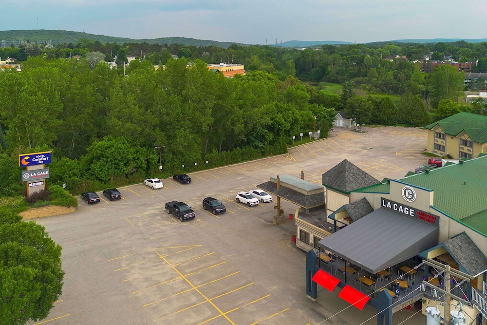 Comfort Inn Mont Laurier, QC 43/46