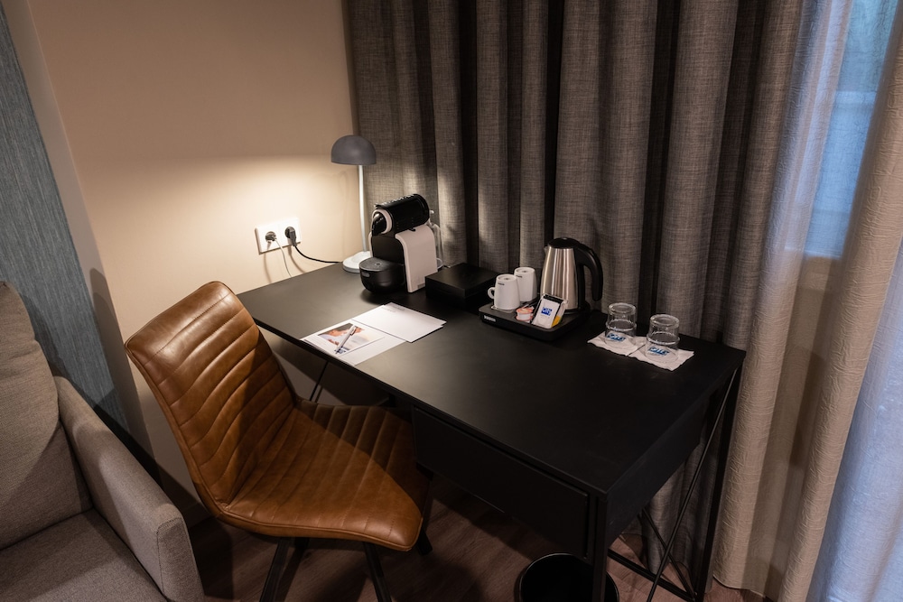 Atenea Rekord Suites 49/50