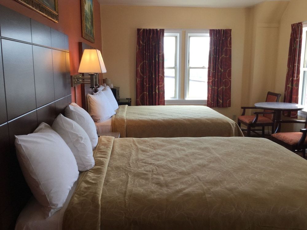Red Carpet Inn- Bridgeton /Vineland 18/40