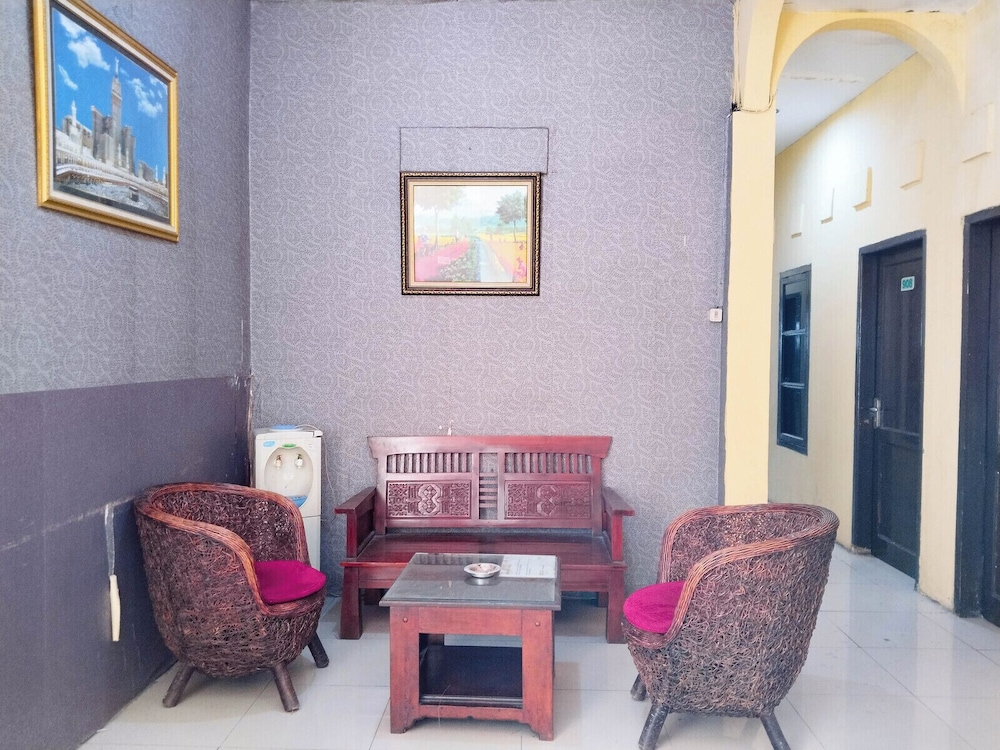 Hotel O Medan Near Gajah Mada formerly Hotel Labuhan Raya 58/61