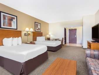 Days Inn By Wyndham Phenix City Near Fort Benning 12/16
