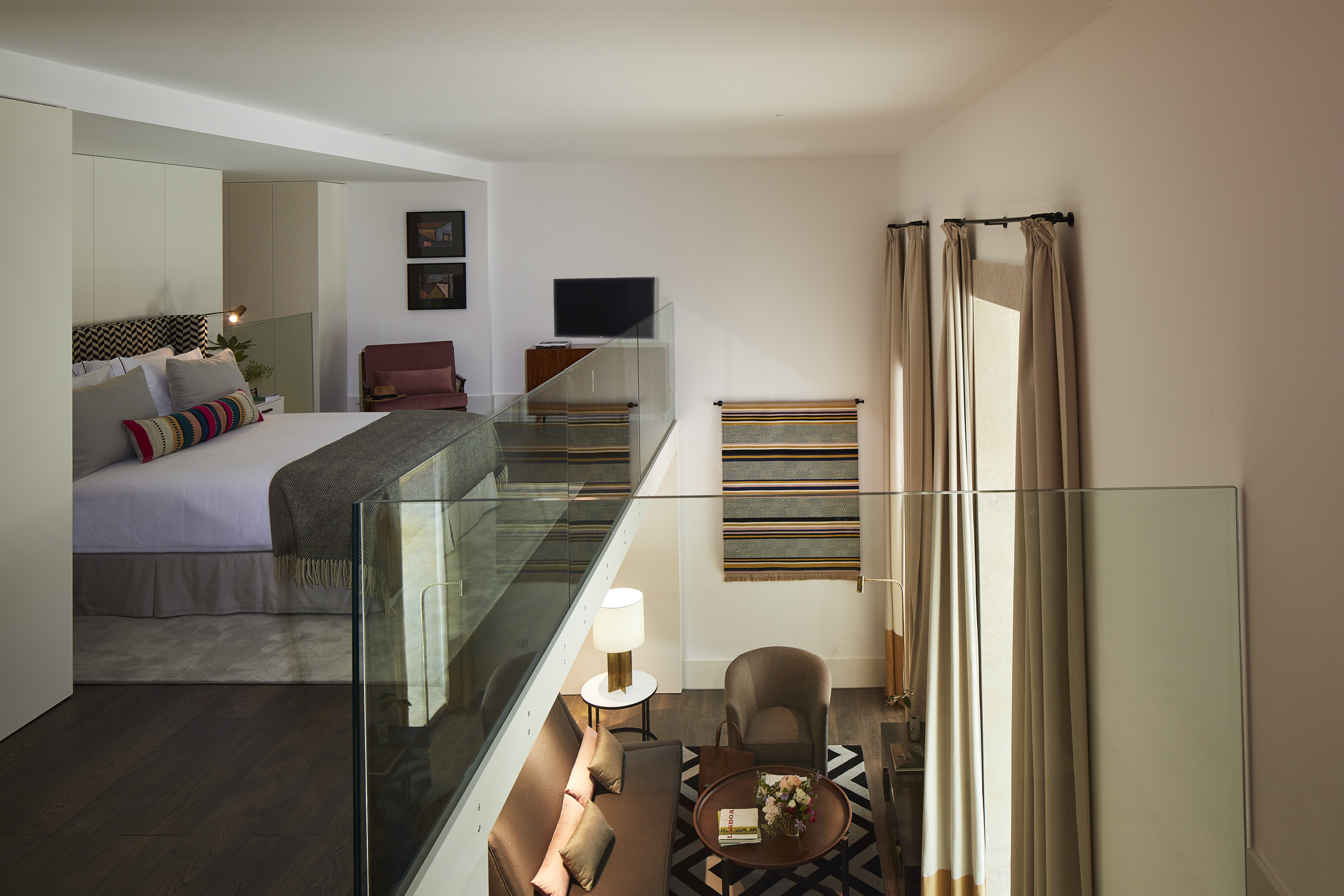 Duplex, Suite