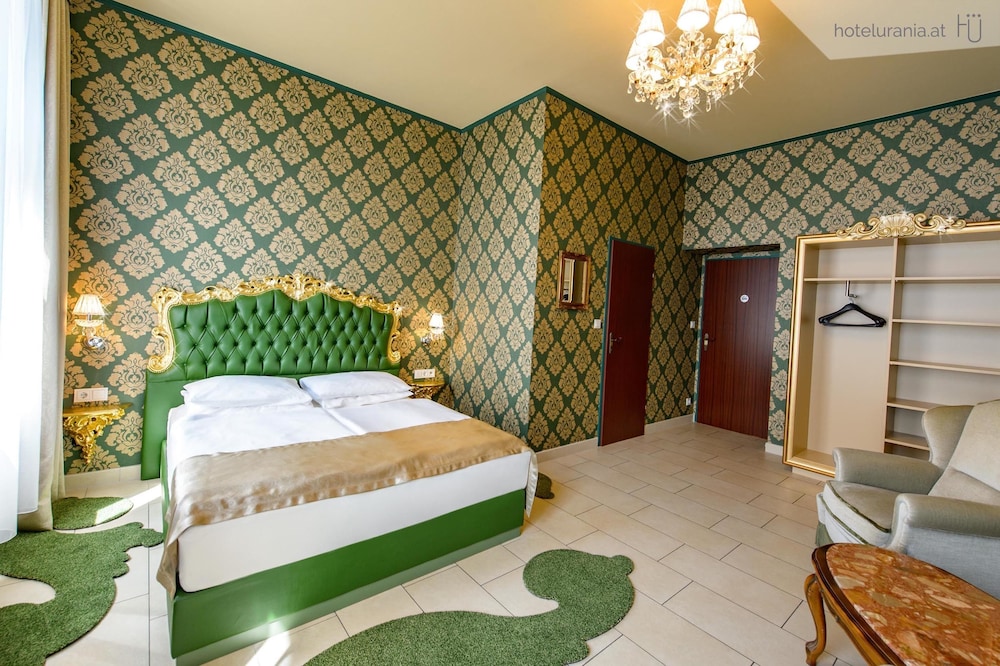 Hotel Urania 18/78