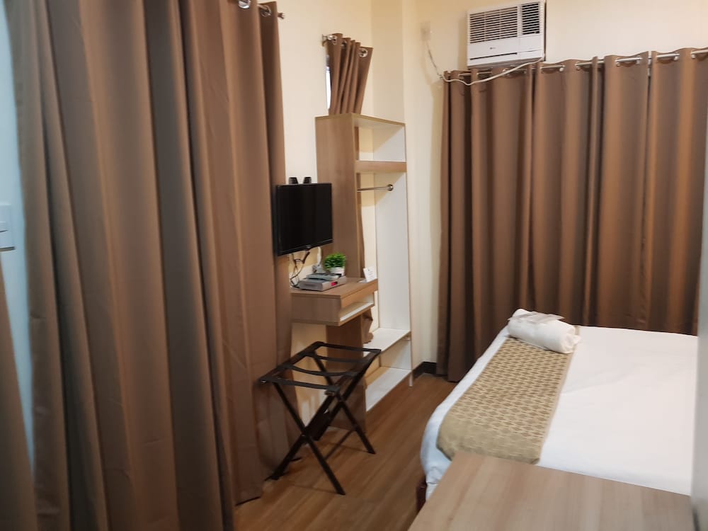 Sleep And Stay Hotel 14/17