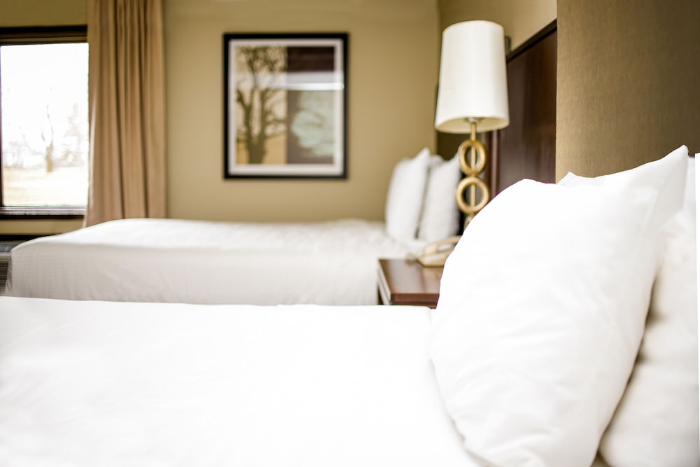 Fairway Inn and Suites Mishicot - Wi 18/50