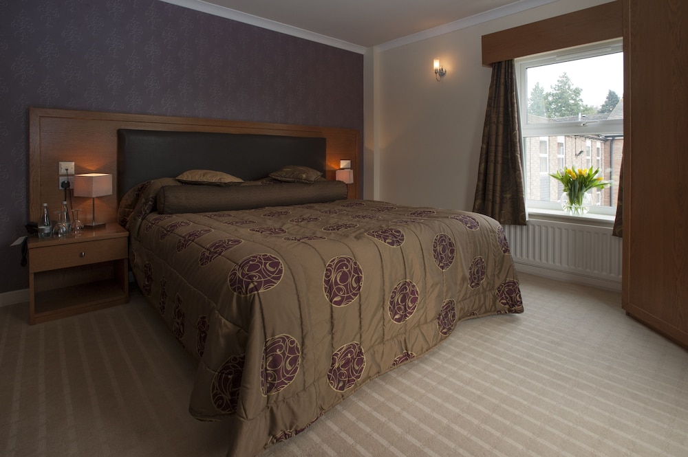 Burn Hall Hotel 13/52
