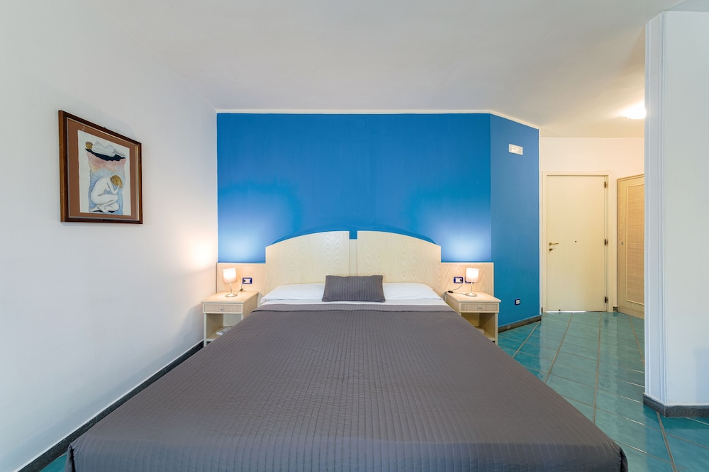 Agave Hotel Residence Inn 10/50