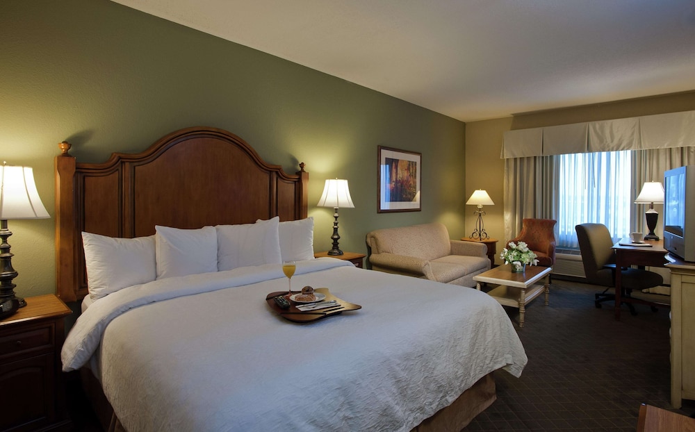 Hampton Inn West Palm Beach-Lake Worth-Turnpike 14/34