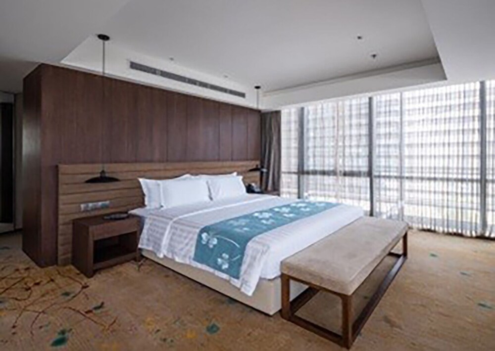 The Residence by Gulshan Club Limited 21/63