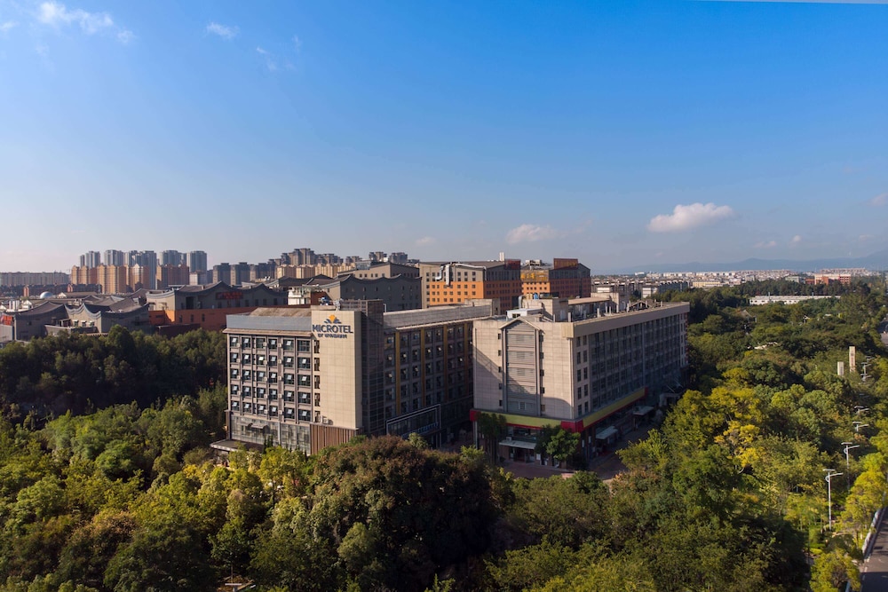 Microtel by Wyndham Kunming Guandu 27/27