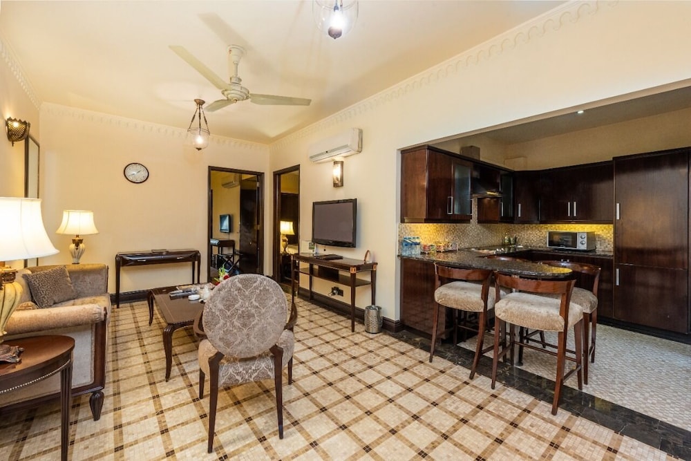 Heritage Luxury Suites - The Moor 42/65