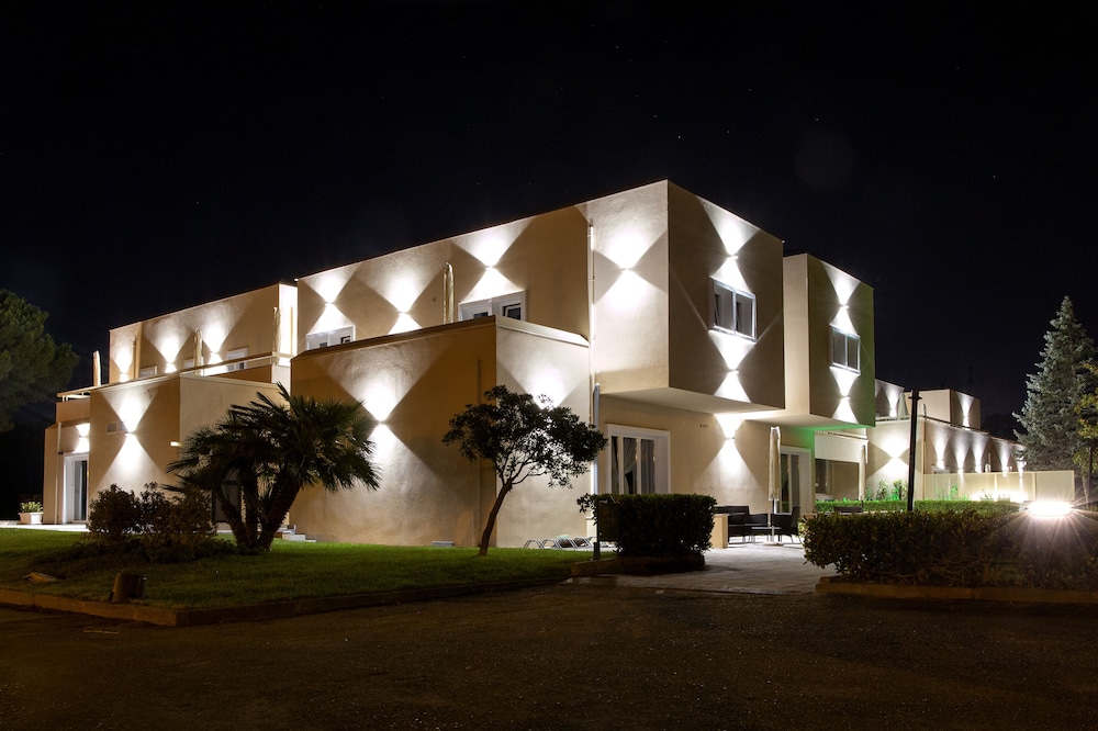 Hotel San Vincenzo Resort in POLICORO