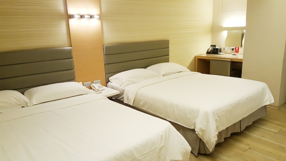 The Riverside Hotel Esthetics 25/60