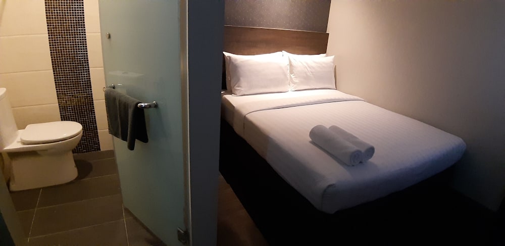 Miico Hotel Mount Austin 51/58