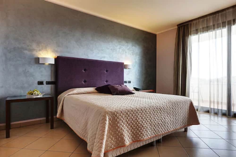 Grand Hotel Sofia 23/69