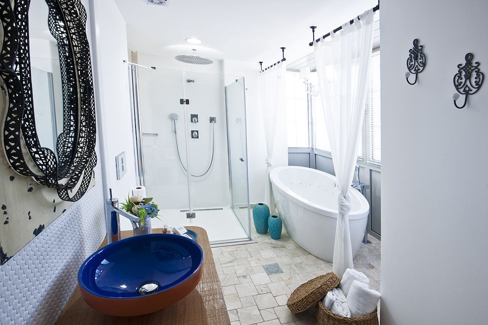 Sade Alacati Hotel 34/36