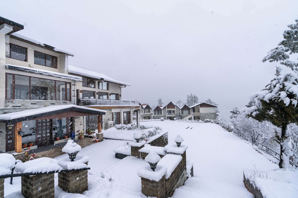 Koti Resort Shimla, a member of Radisson Individuals Retreats 5/47