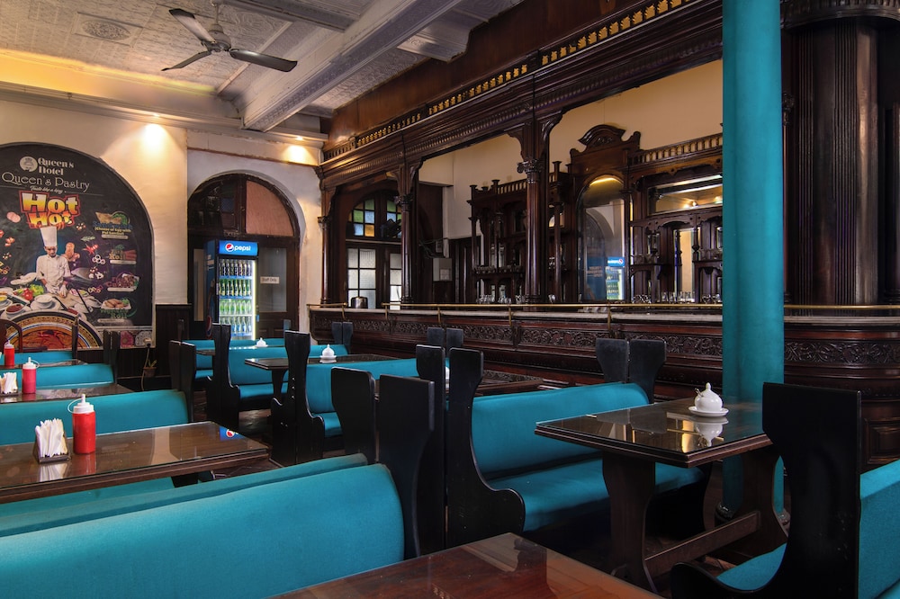 Queens Hotel 35/50