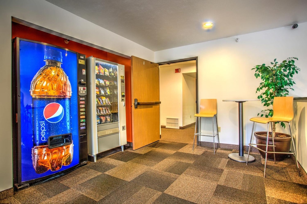 Motel6 Bozeman, MT 32/51