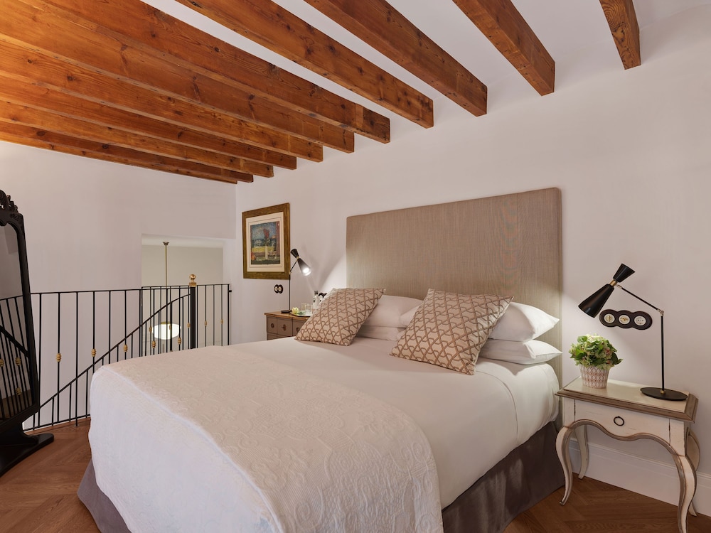 Hotel Gloria de Sant Jaume 8/71
