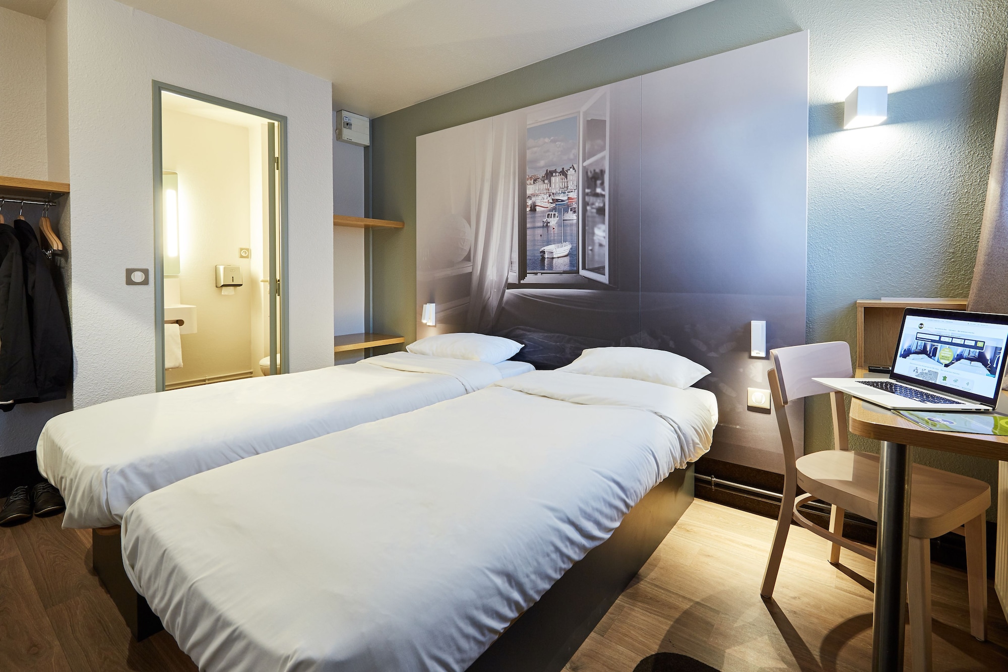 Room at B&B Hotel Cherbourg, CHERBOURG
