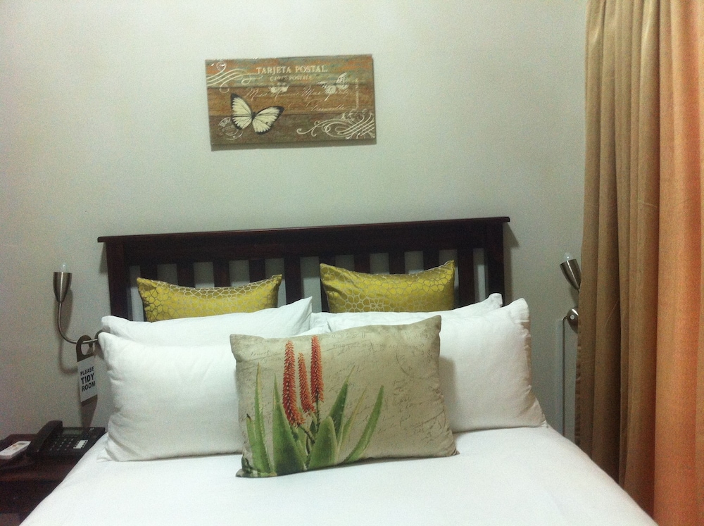 Marico Guest House 13/27