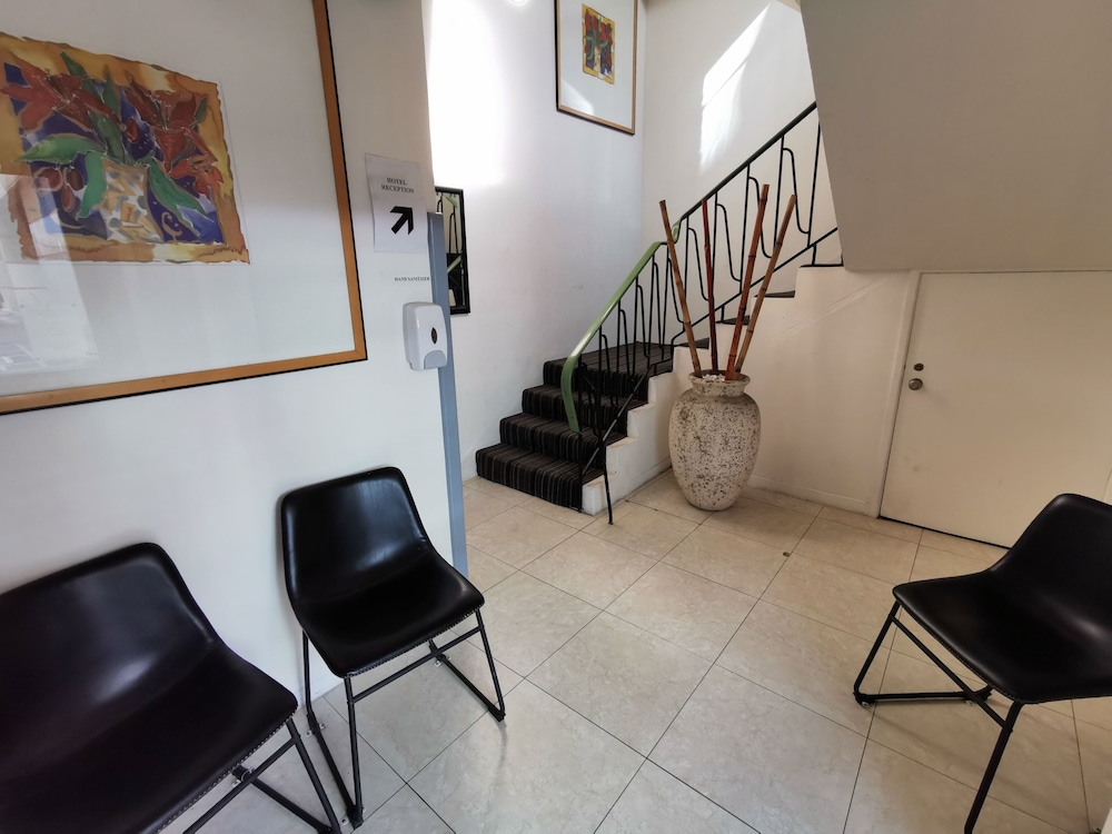 CITY CENTRE BUDGET HOTEL 28/35