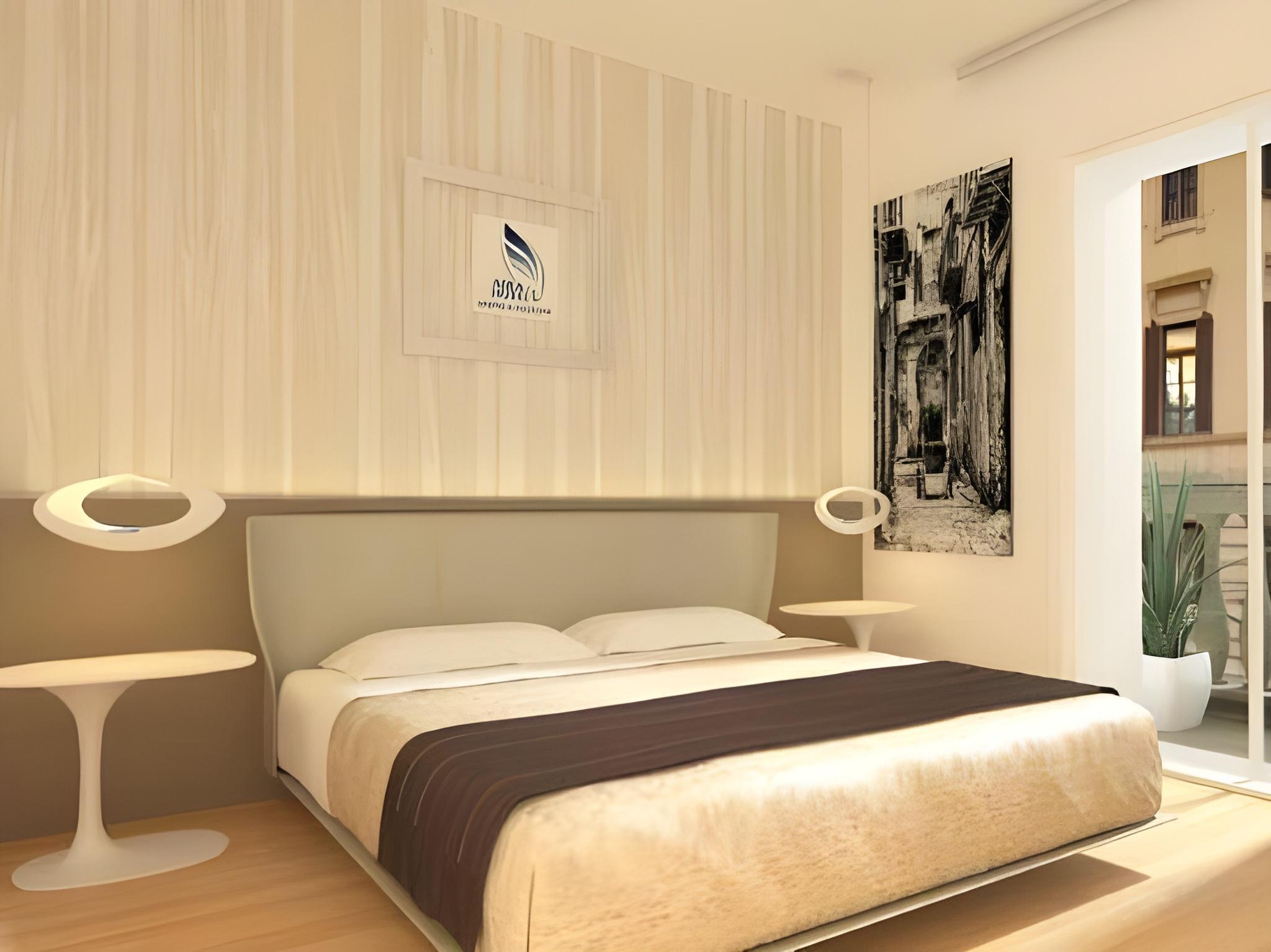 ROOM, QUADRUPLE