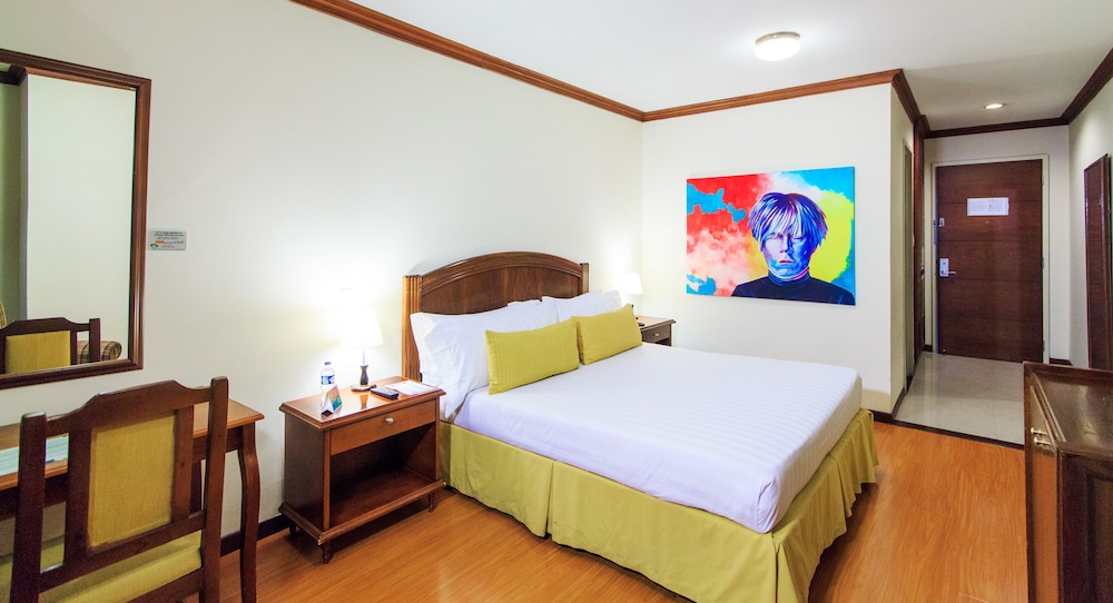 Room, King Bed