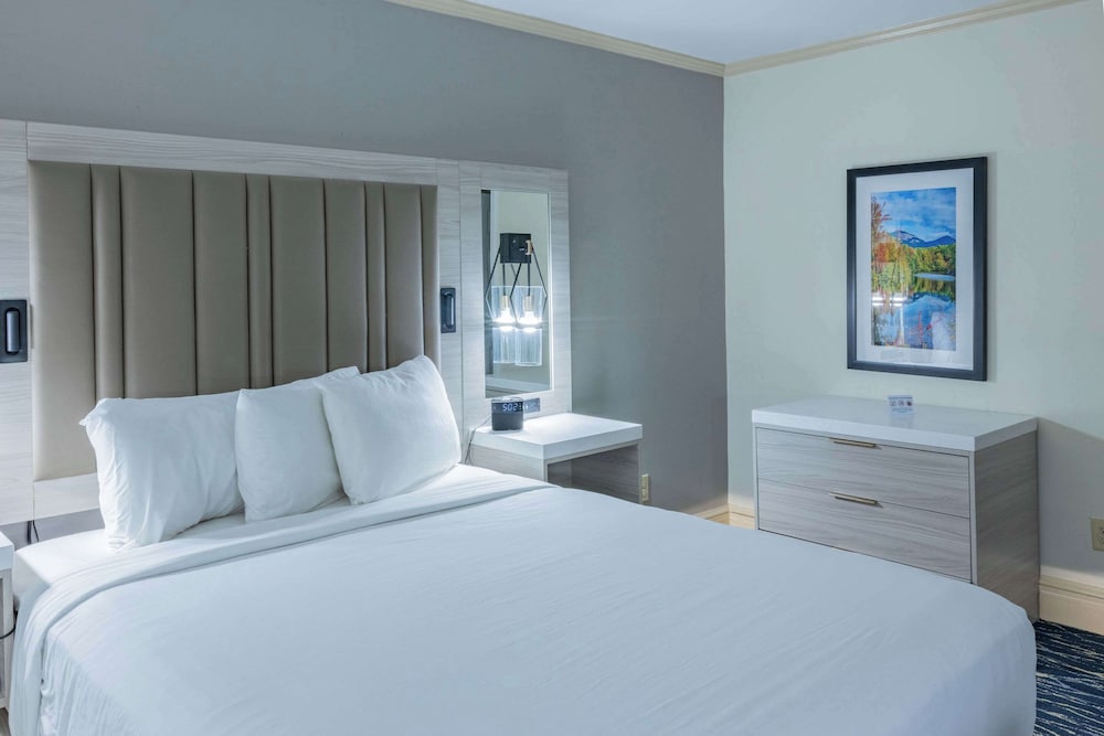 Inn on the Square, Ascend Hotel Collection 19/58