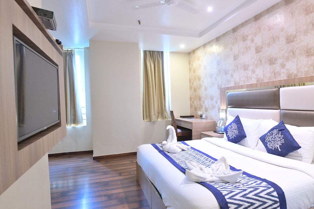EXECUTIVE, DOUBLE BED