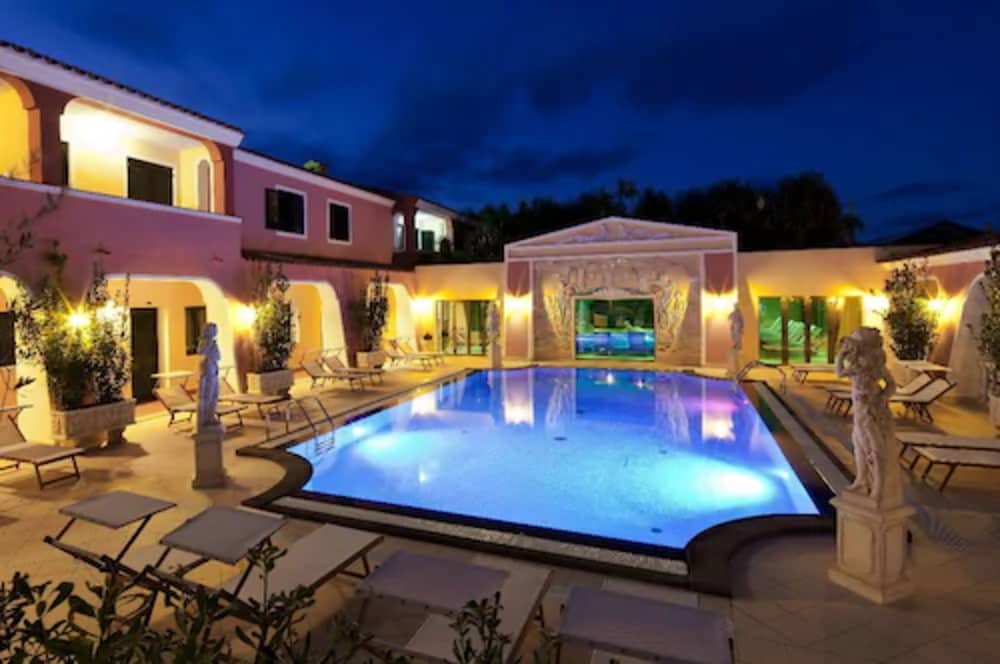 CALA GINEPRO RESORT AND SPA 45/50