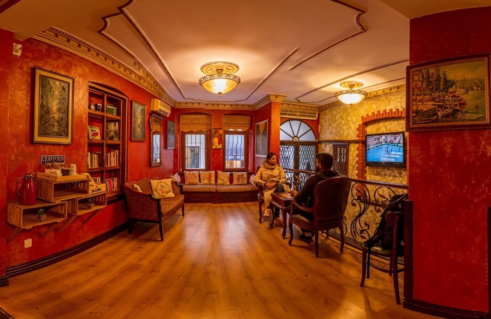 Istanbul Irish Hotel 31/40