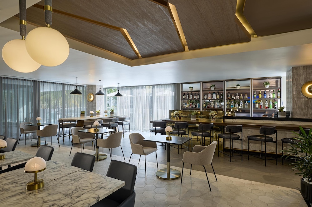 Hyatt Centric South Beach Miami 47/65
