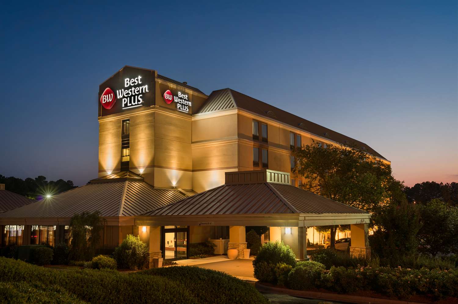 Best Western Plus Goldsboro 2/32