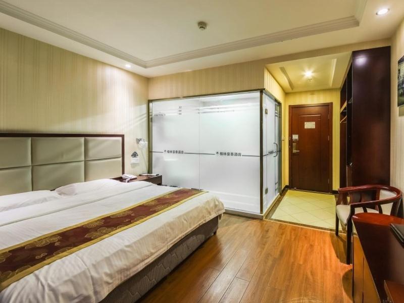GreenTree Inn Henan Zhengzhou Wanda Hanghai Middle Road Business Hotel 8/50