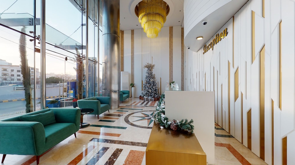 Ayass Hotel 55/74