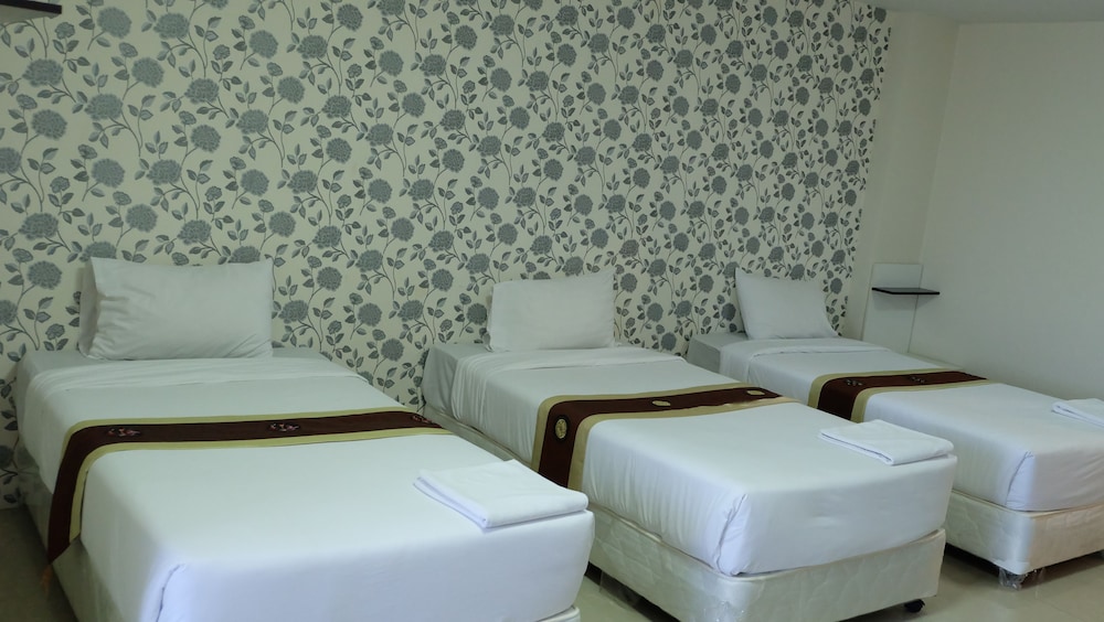 Miloft Suvarnabhumi Airport Hotel 13/50