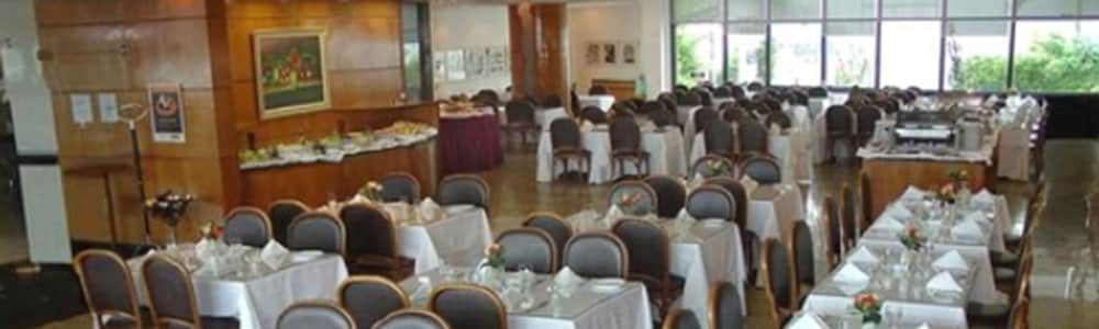 restaurant-cafeteria
