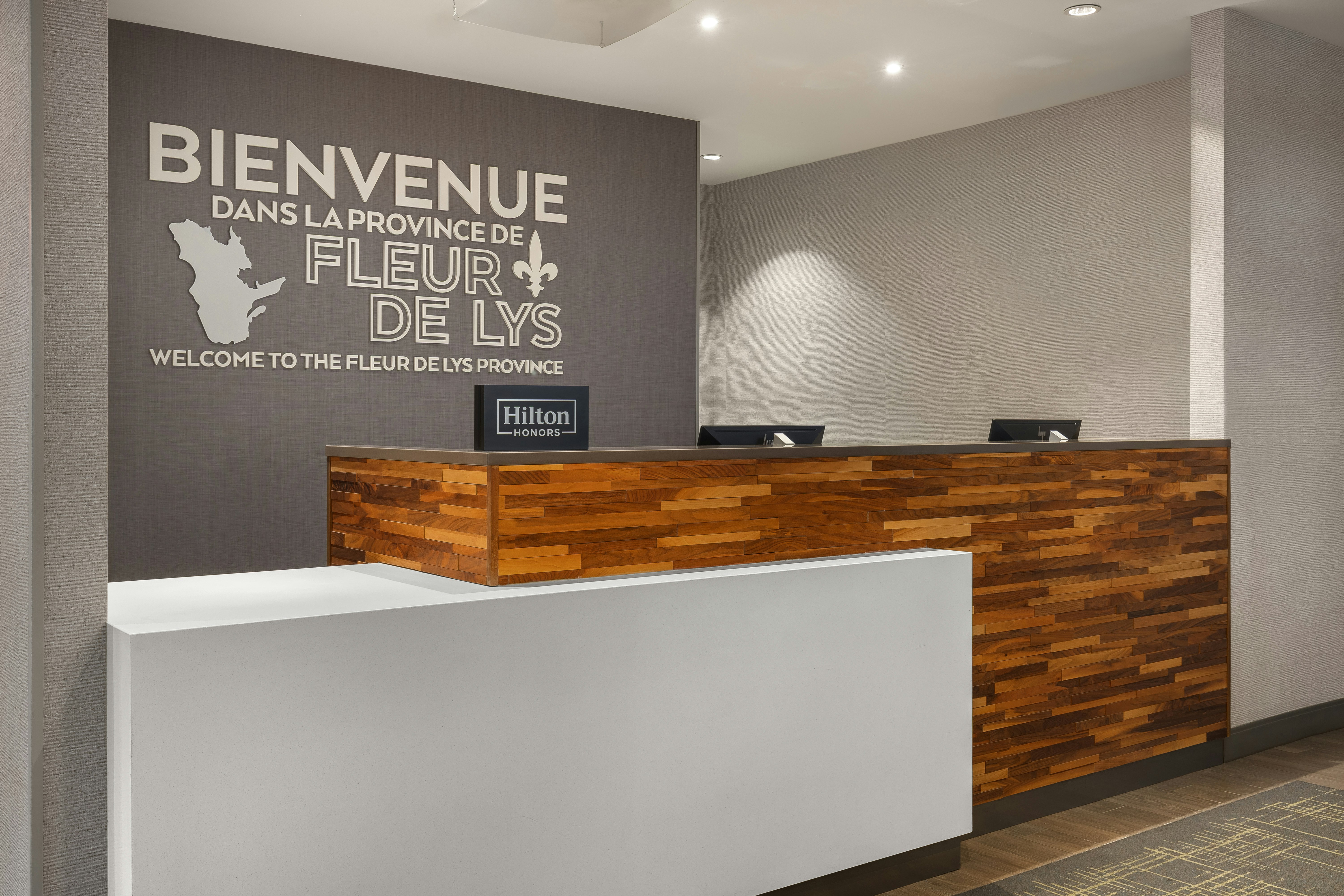 Hampton Inn and Suites by Hilton Montreal Dorval 2/23