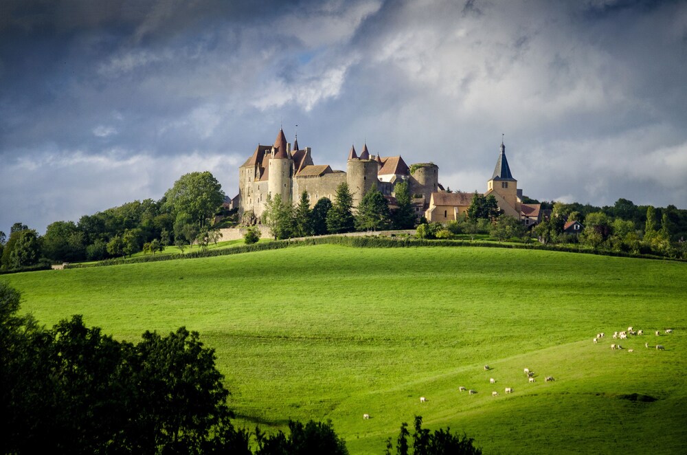 LE DOMAINE DES PRES VERTS SPA 38/50
