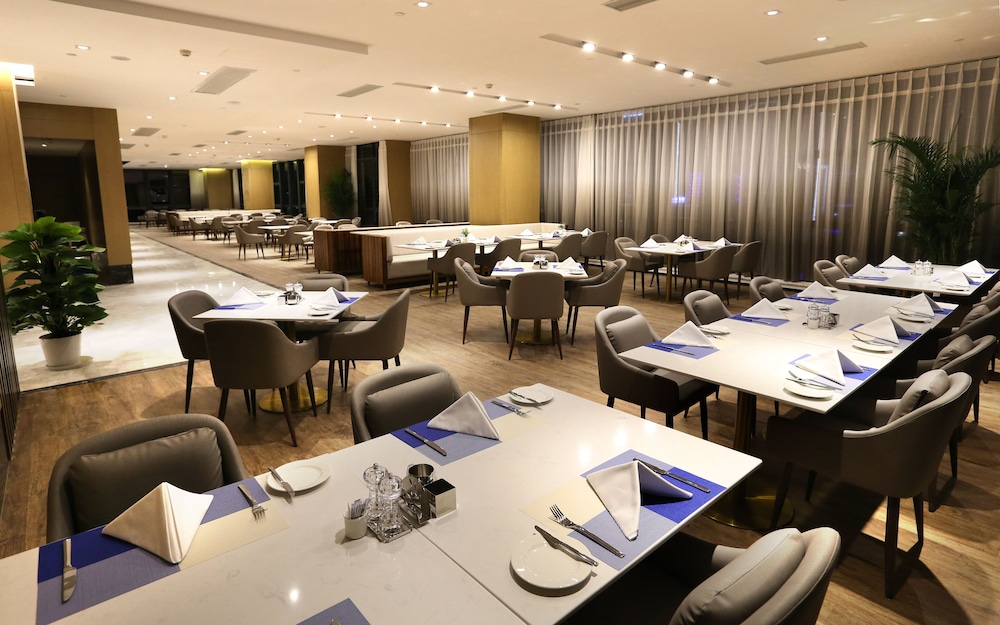 Novotel Deqing 46/56