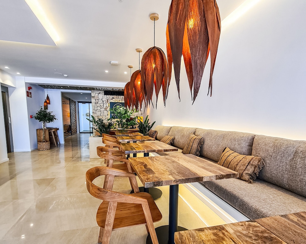 S'estancia Suites 22/31