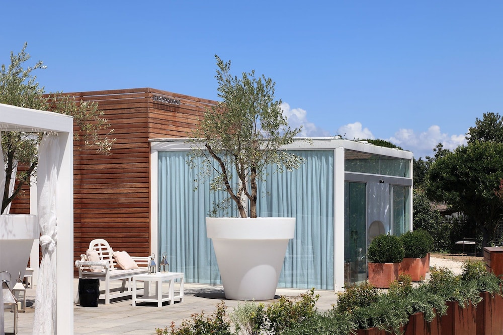 La Suite Hotel Spa X 7/50