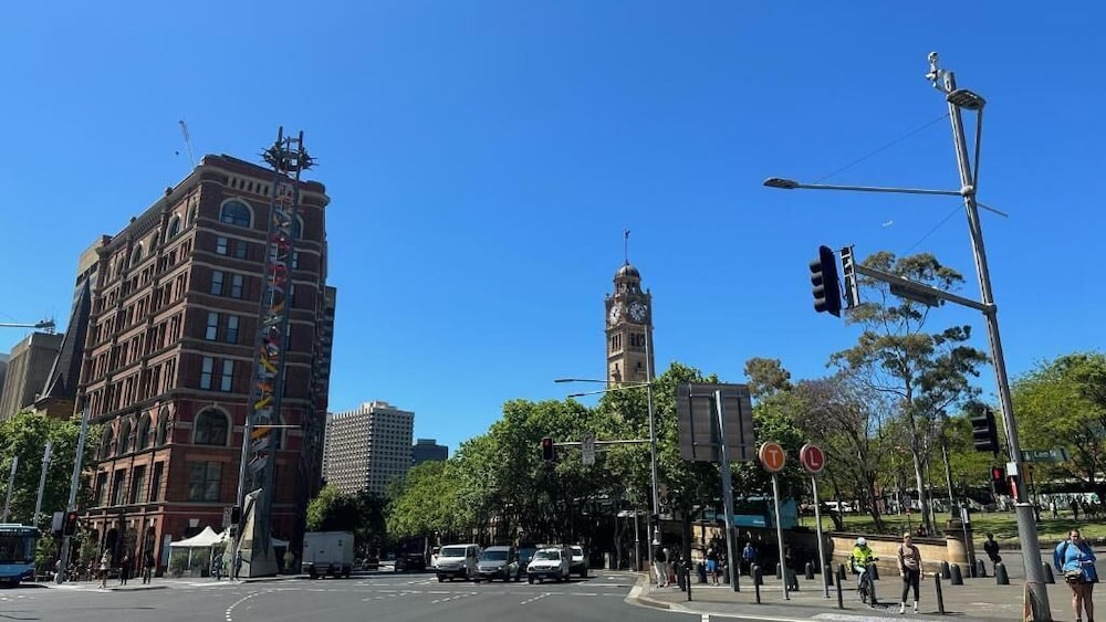 Sydney RiseOn Hotel 52/56