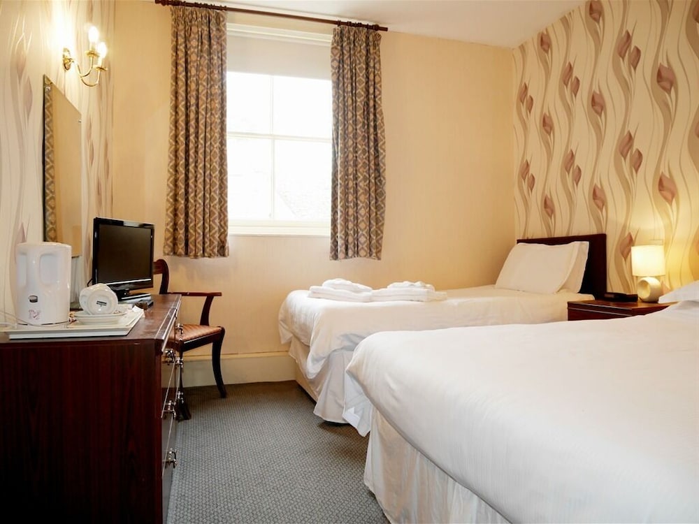 The Lansdowne Hotel 23/55
