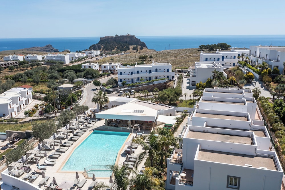 Lambis Studios and Apartments in Lindos