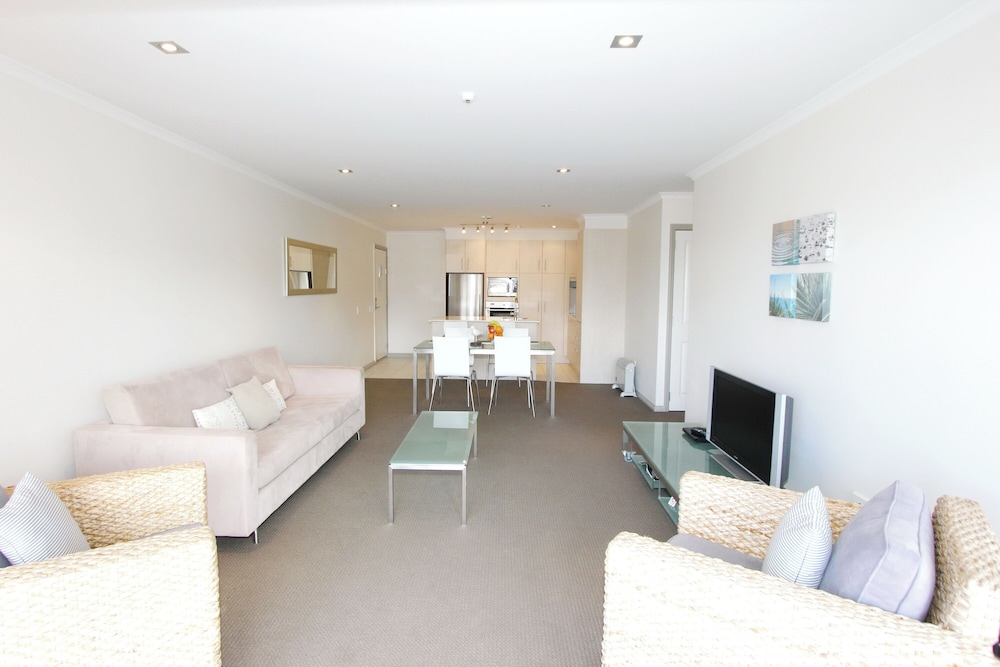 Crowsnest Apartments 29/49