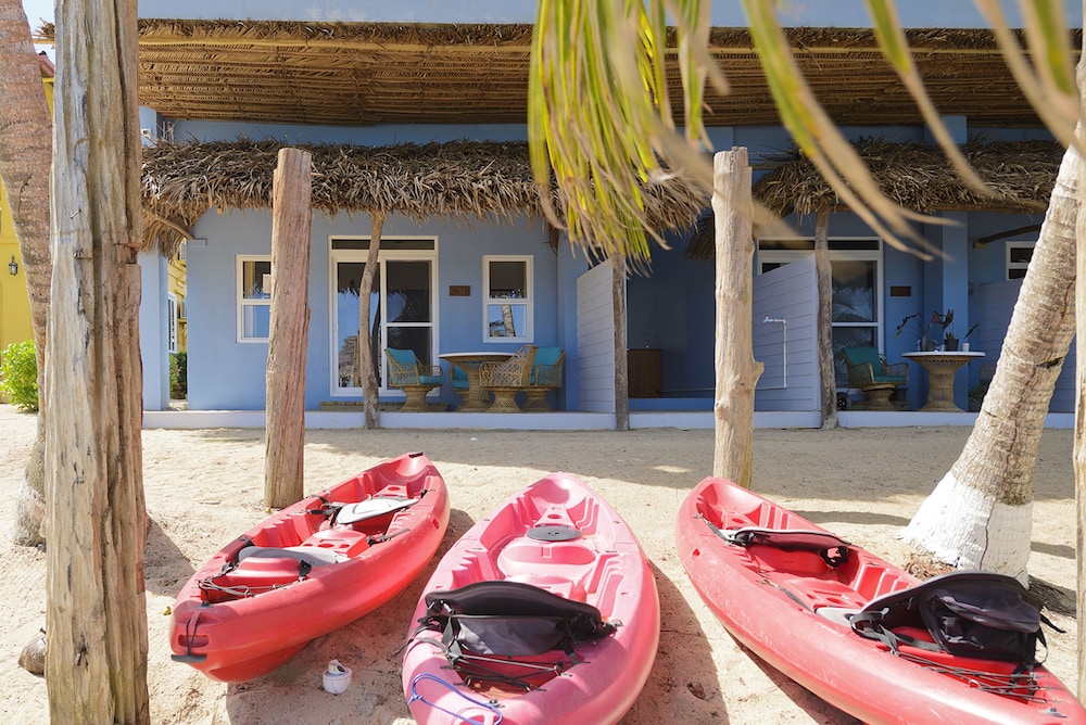 Parrot Cove Lodge 57/72