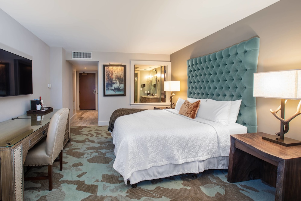 Grand Bohemian Hotel Asheville Autograph Collection 9/41
